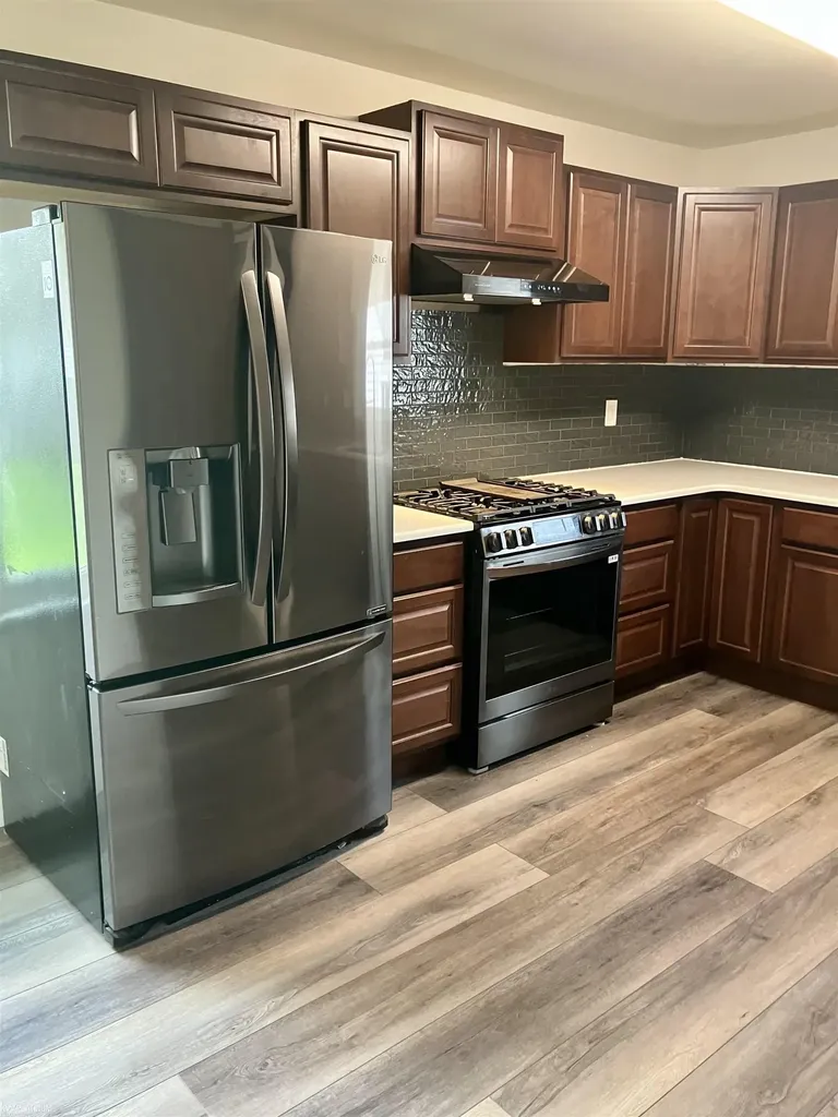 36251 Milo Street New Baltimore City MI 48047