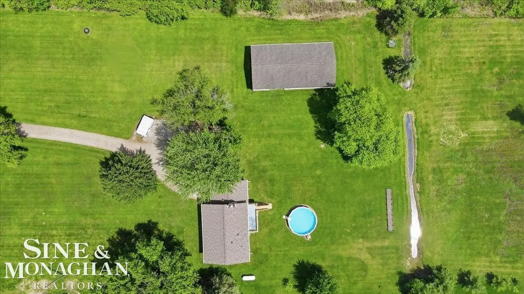 7619 Adair Road Casco Township MI 48064