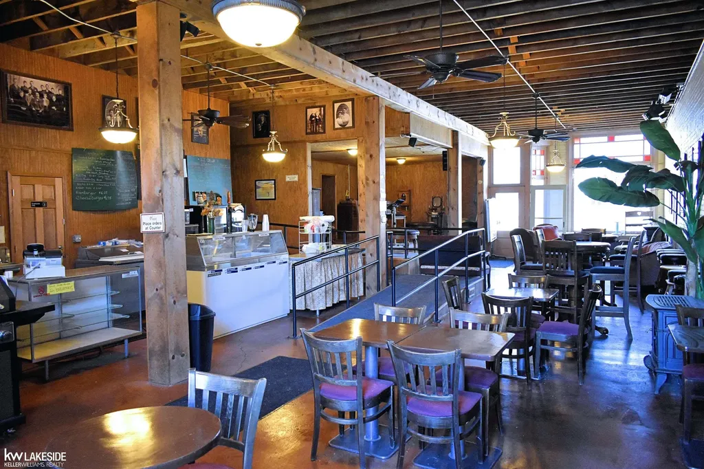 3008 Bay Street Unionville Village MI 48767