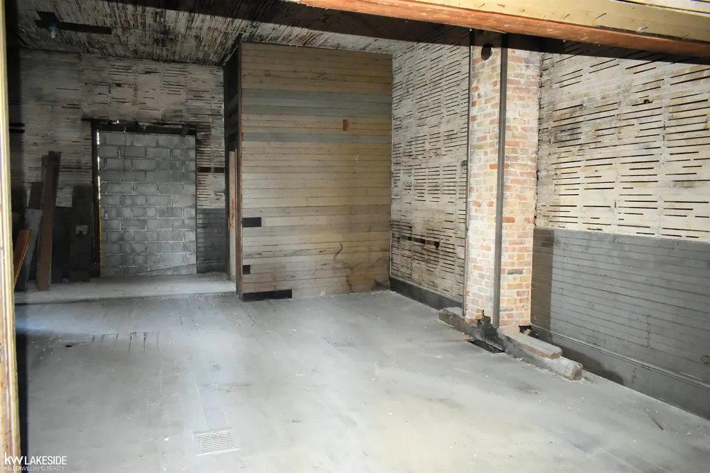3008 Bay Street Unionville Village MI 48767