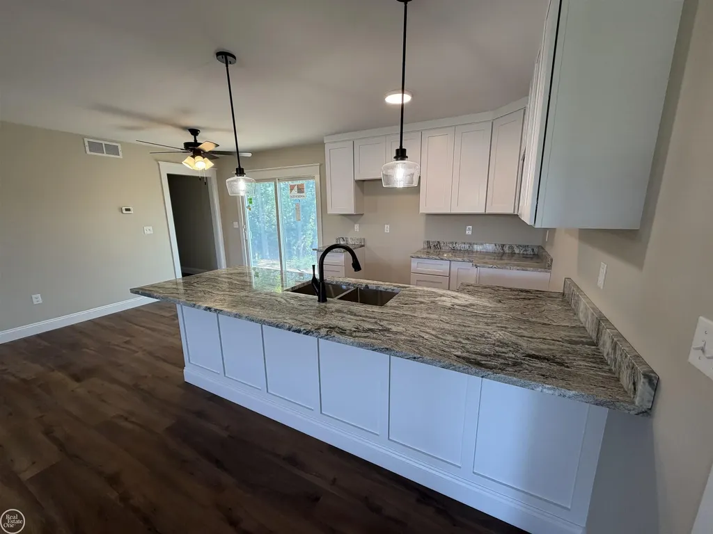 4710 9th Street Kimball Township MI 48074