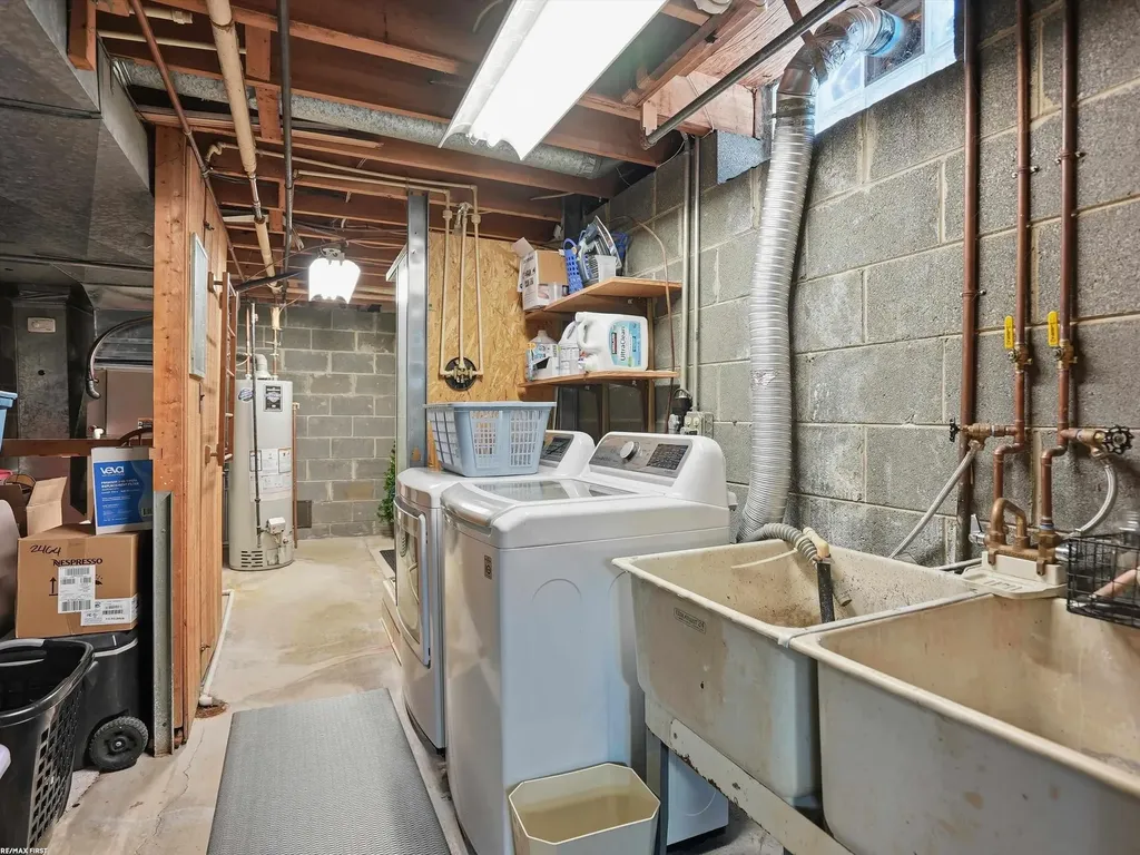 4112 Thorney Drive Shelby Charter Township MI 48316