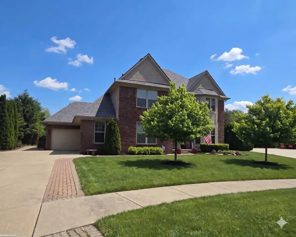 59746 Beechwood Drive Washington Township MI 48094