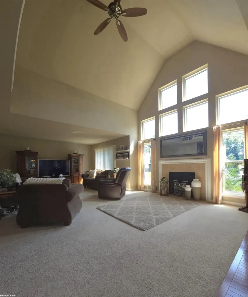 59746 Beechwood Drive Washington Township MI 48094