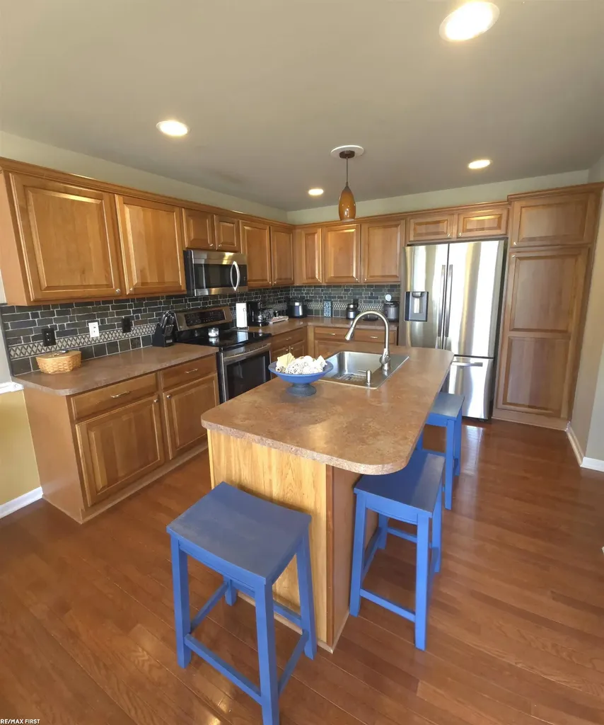 59746 Beechwood Drive Washington Township MI 48094