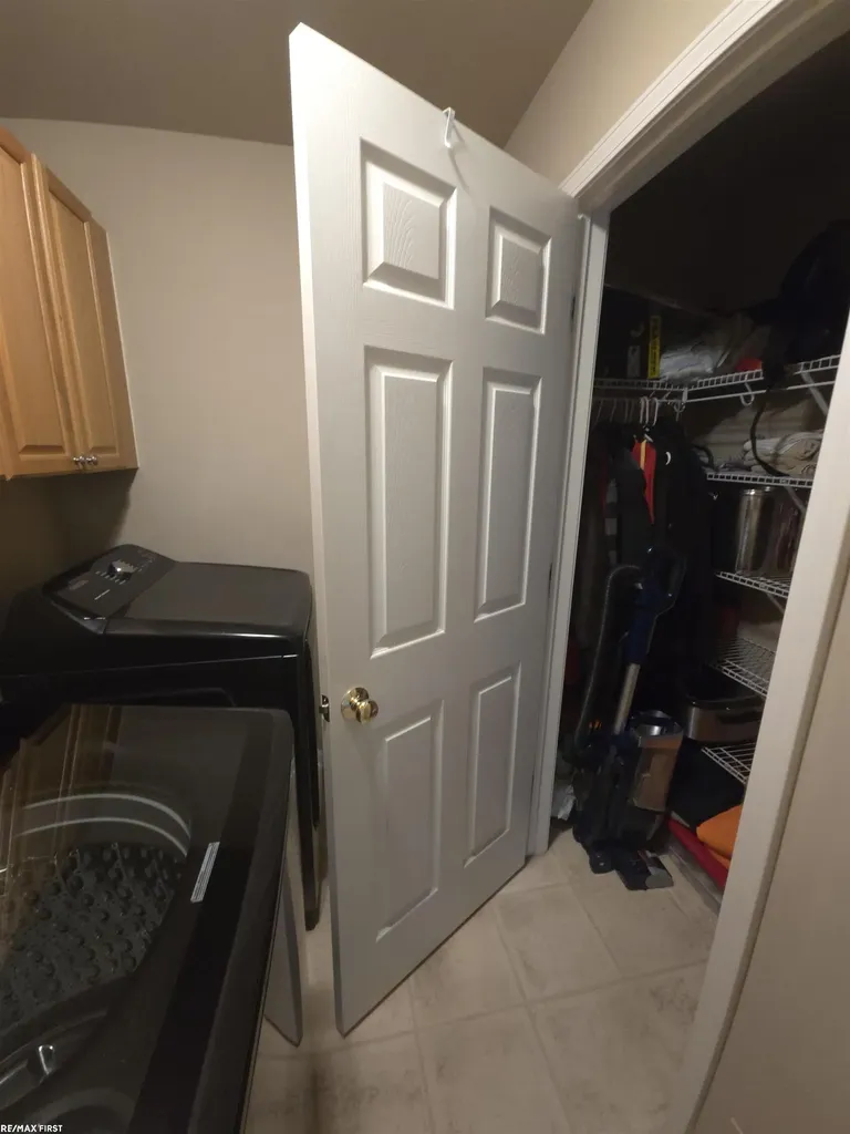 59746 Beechwood Drive Washington Township MI 48094