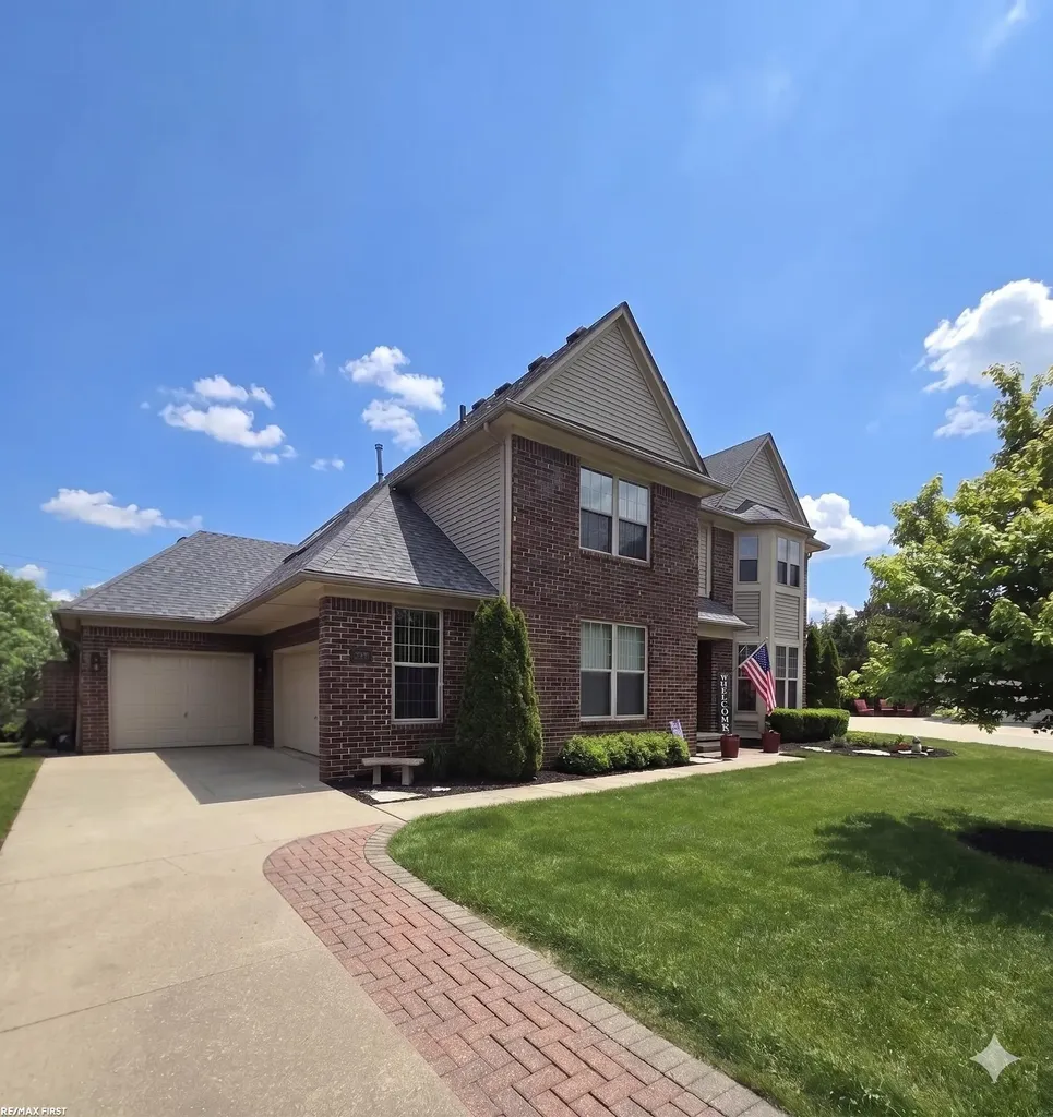 59746 Beechwood Drive Washington Township MI 48094