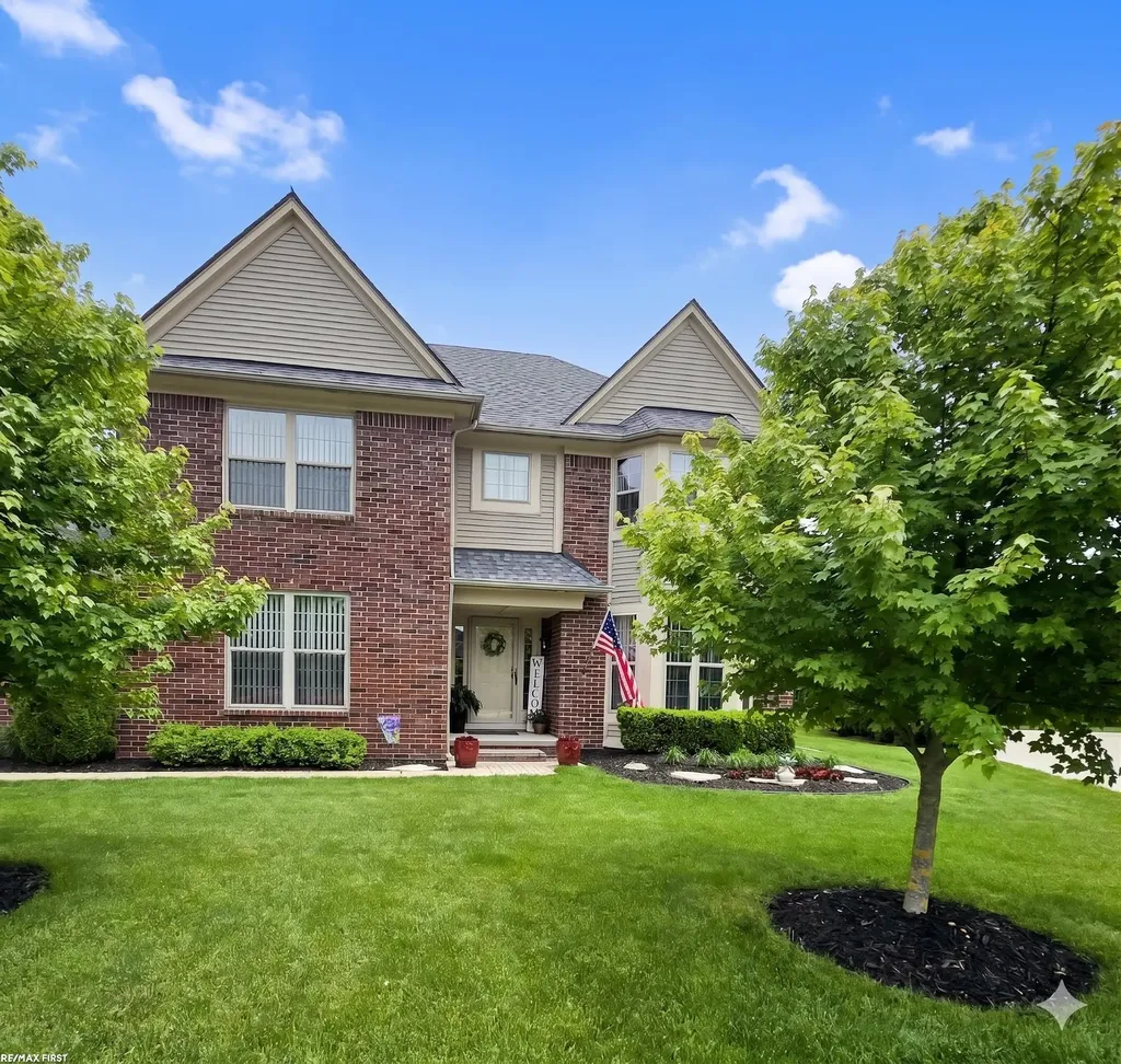 59746 Beechwood Drive Washington Township MI 48094