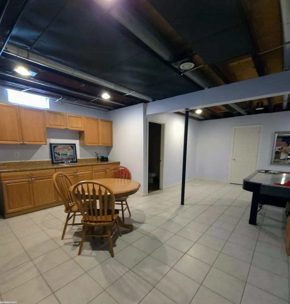 59746 Beechwood Drive Washington Township MI 48094