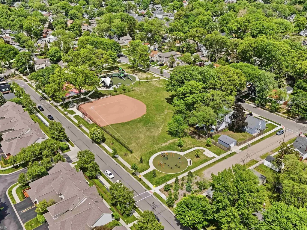 1503 Irving Avenue Royal Oak City MI 48067