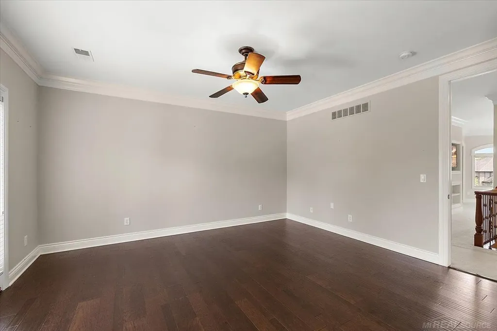 54245 Queensborough Drive Shelby Charter Township MI 48315