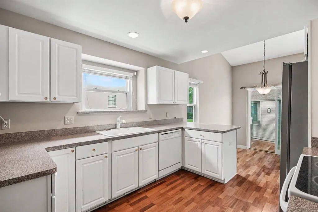 42349 Bayberry Street Clinton Charter Township MI 48038