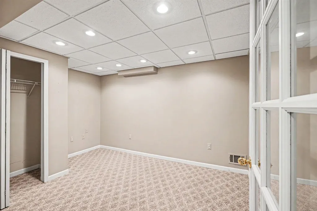 42349 Bayberry Street Clinton Charter Township MI 48038
