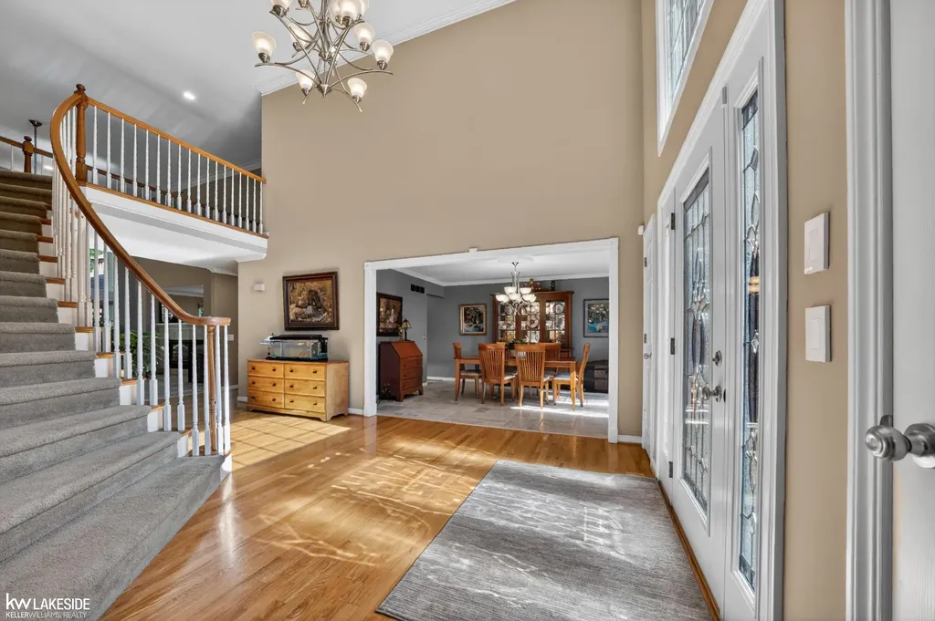 54213 Flamingo Drive Shelby Charter Township MI 48315