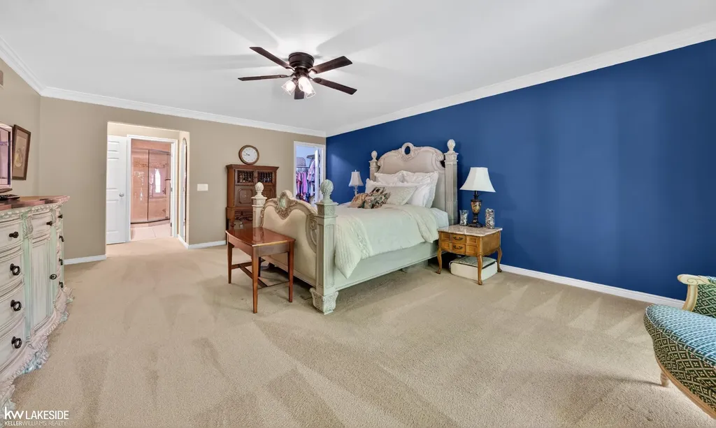 54213 Flamingo Drive Shelby Charter Township MI 48315