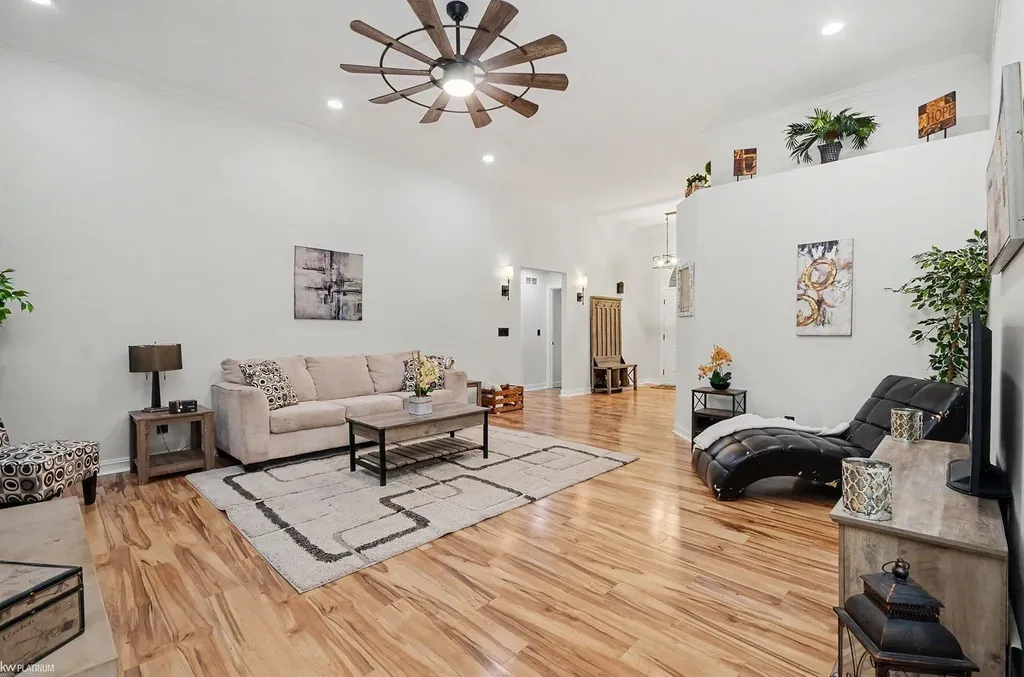 8367 Lindsey Road Casco Township MI 48064