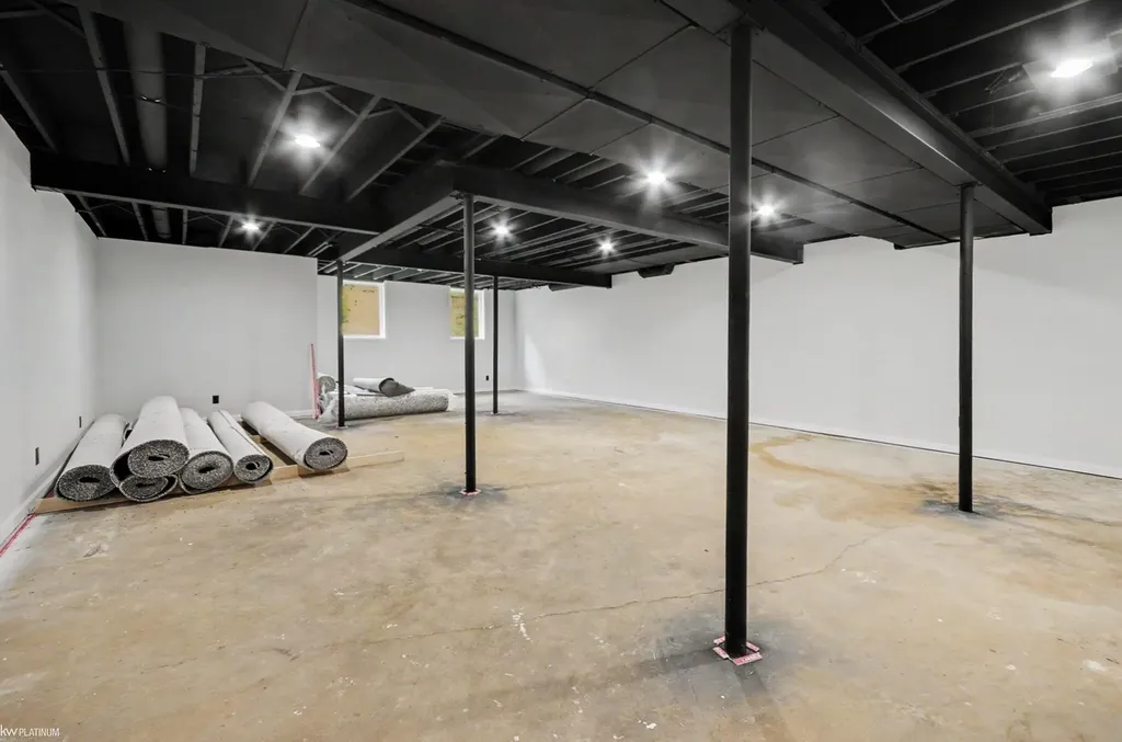 8367 Lindsey Road Casco Township MI 48064