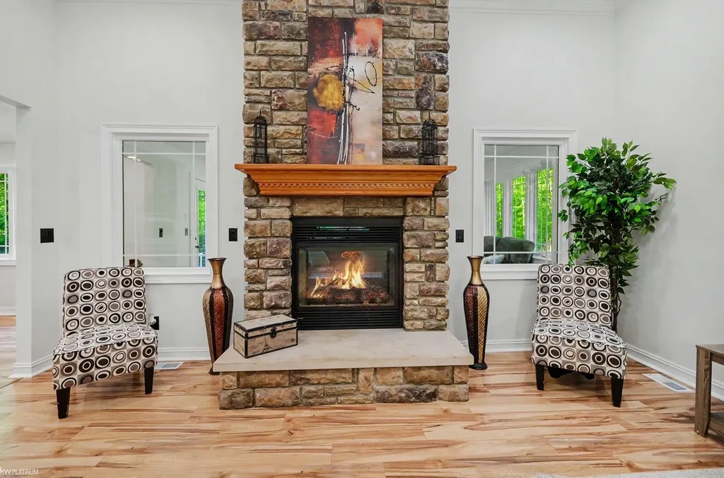 8367 Lindsey Road Casco Township MI 48064