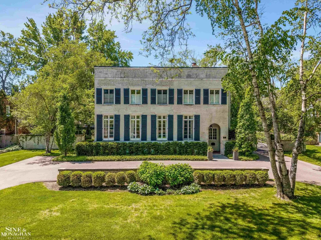 115 Lewiston Road Grosse Pointe Farms City MI 48236
