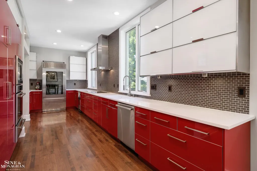 115 Lewiston Road Grosse Pointe Farms City MI 48236