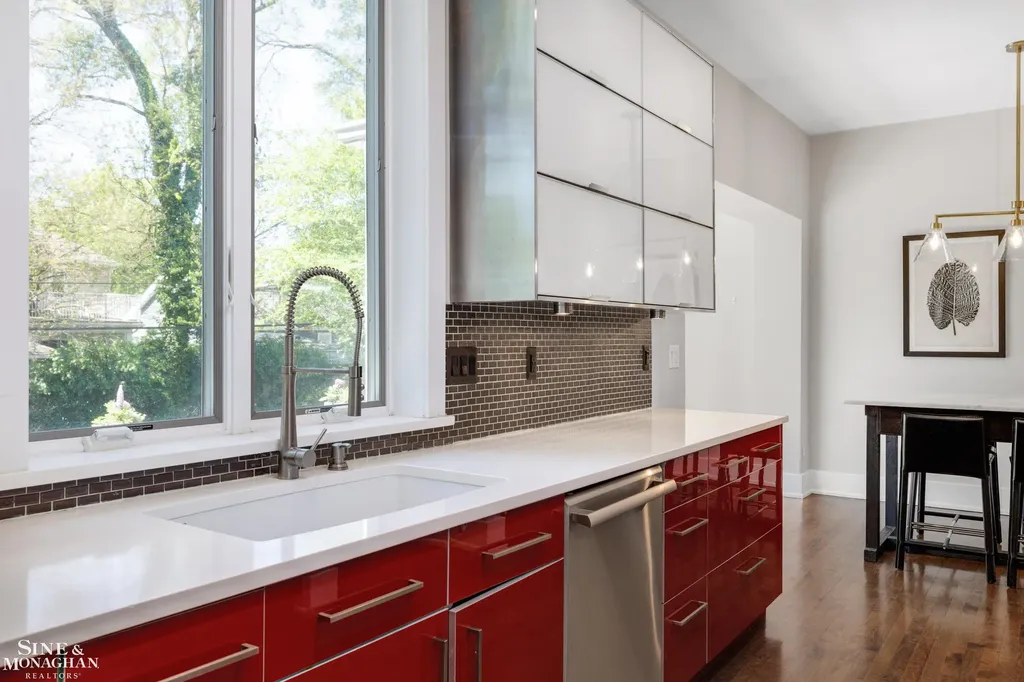 115 Lewiston Road Grosse Pointe Farms City MI 48236