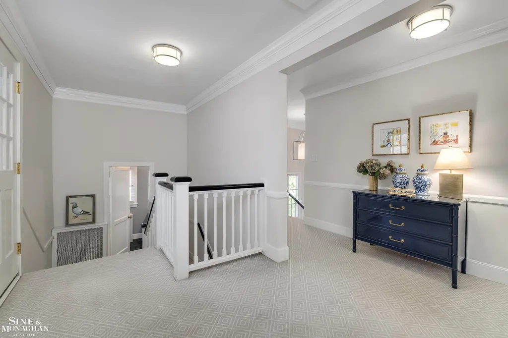 115 Lewiston Road Grosse Pointe Farms City MI 48236