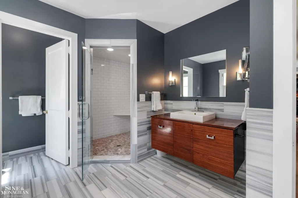 115 Lewiston Road Grosse Pointe Farms City MI 48236