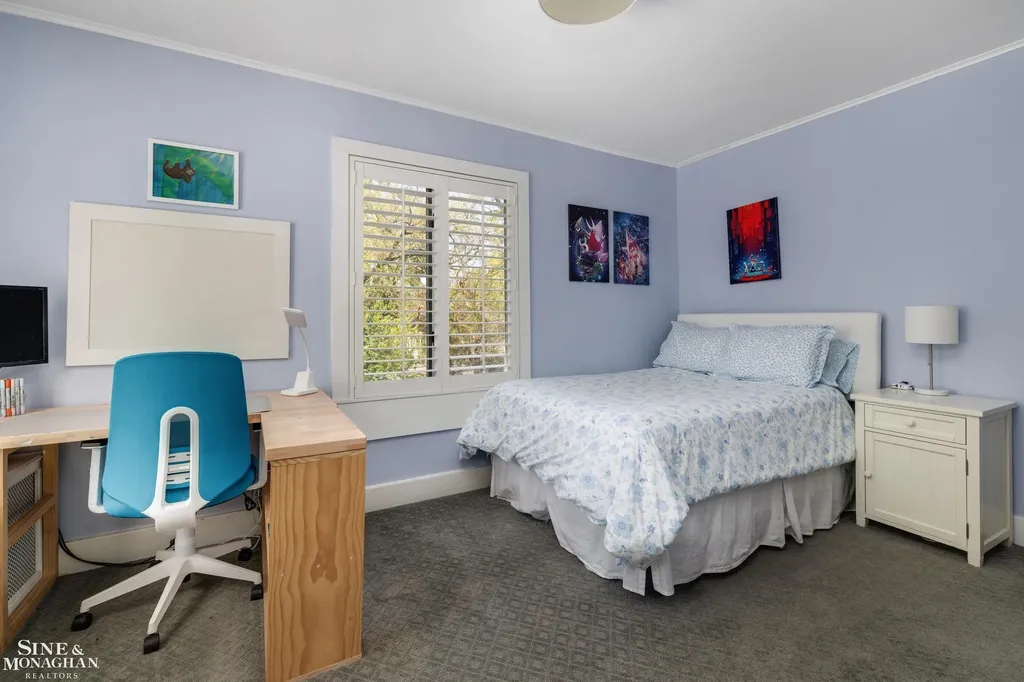 115 Lewiston Road Grosse Pointe Farms City MI 48236
