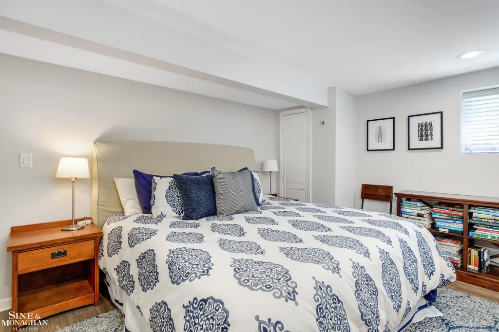 115 Lewiston Road Grosse Pointe Farms City MI 48236
