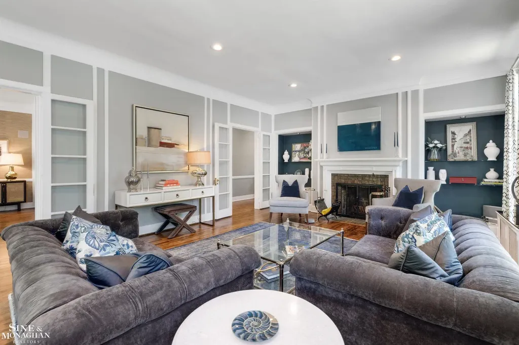 115 Lewiston Road Grosse Pointe Farms City MI 48236