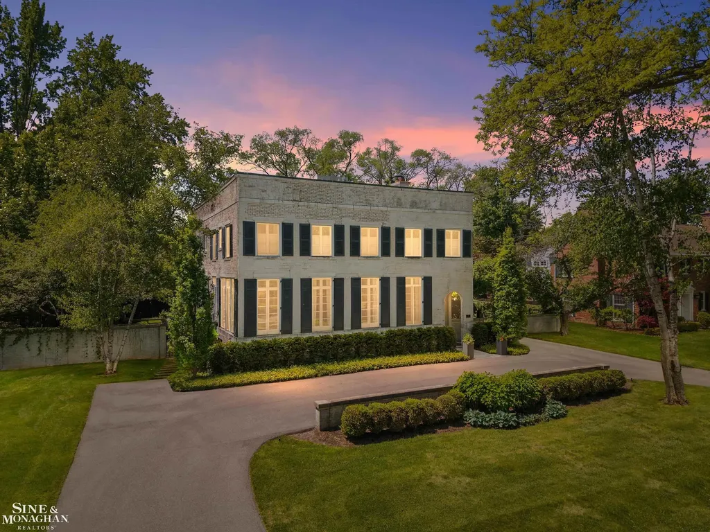 115 Lewiston Road Grosse Pointe Farms City MI 48236