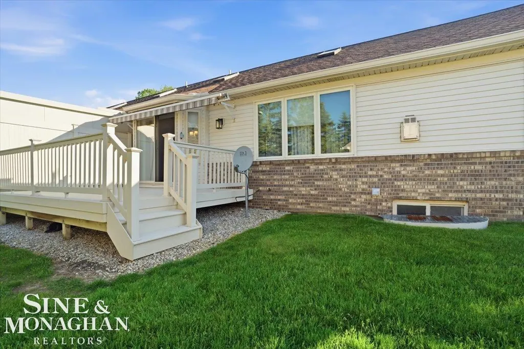 791 Snowbird Circle St. Clair City MI 48079