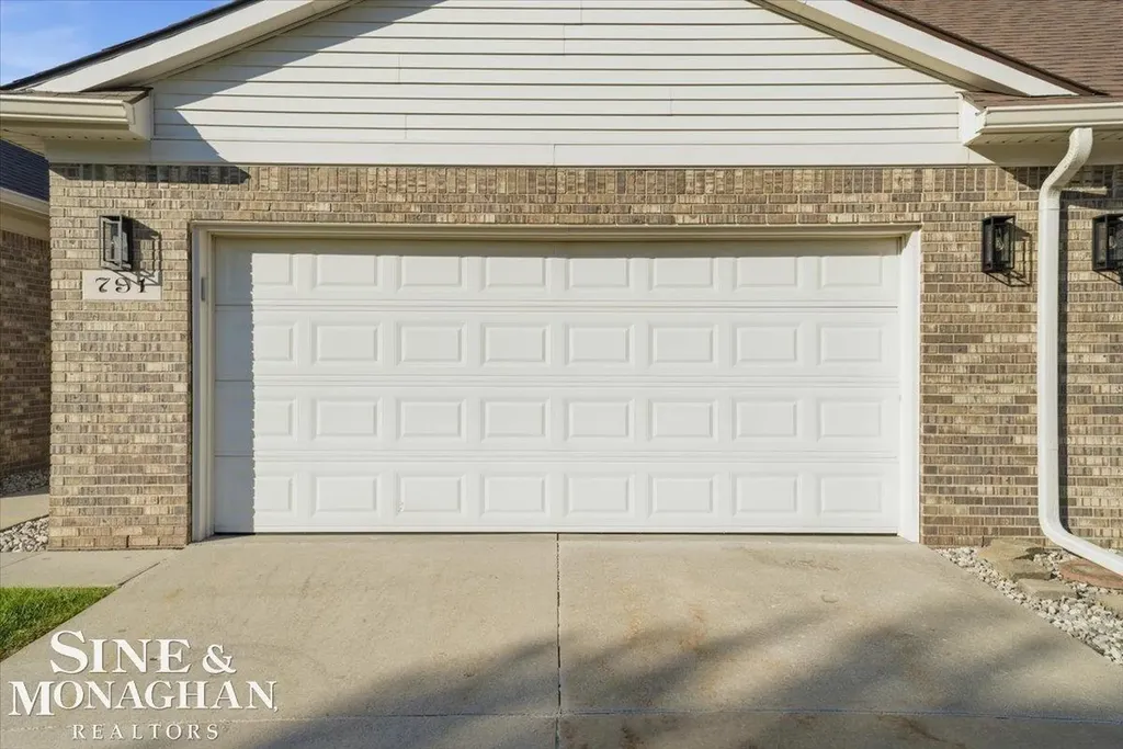 791 Snowbird Circle St. Clair City MI 48079