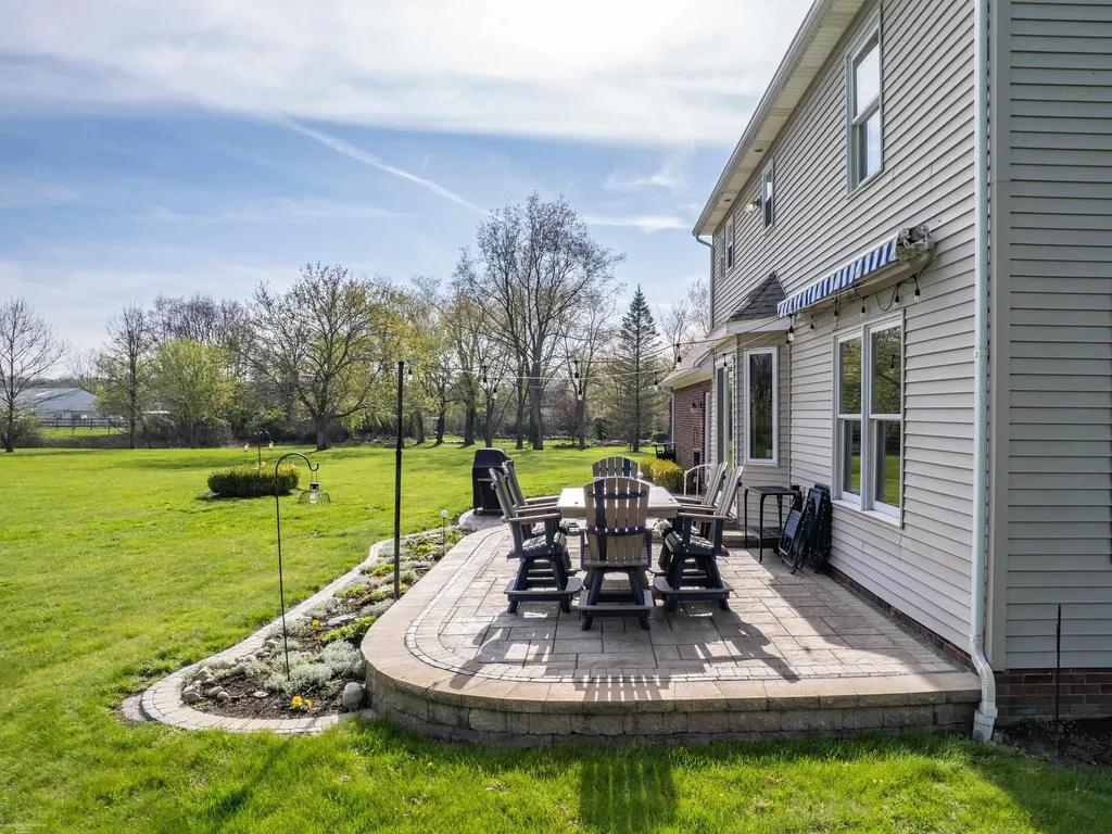 202 Donna Mae Drive Leonard Village MI 48367