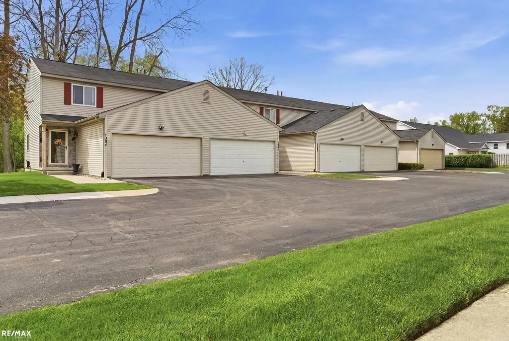 1288 Jay Street Waterford Charter Township MI 48327