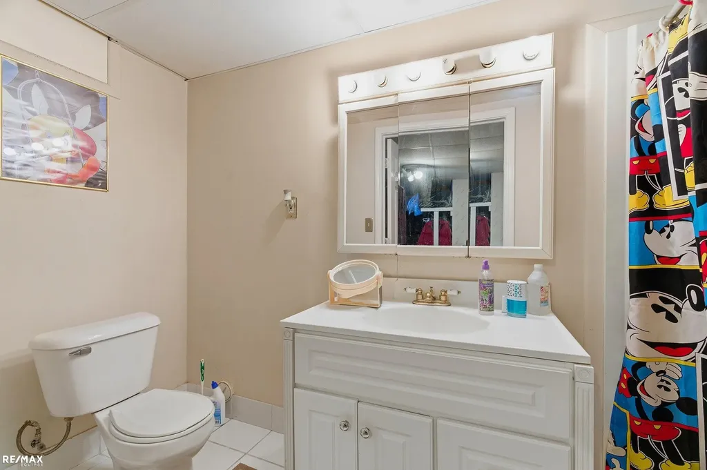 1288 Jay Street Waterford Charter Township MI 48327