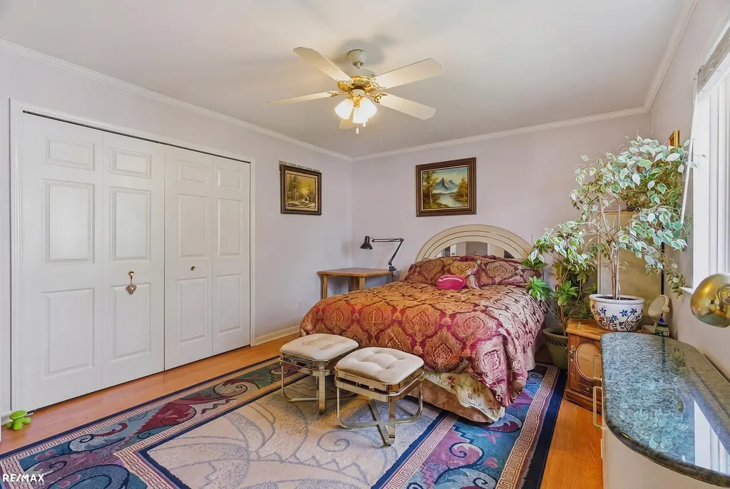 1288 Jay Street Waterford Charter Township MI 48327