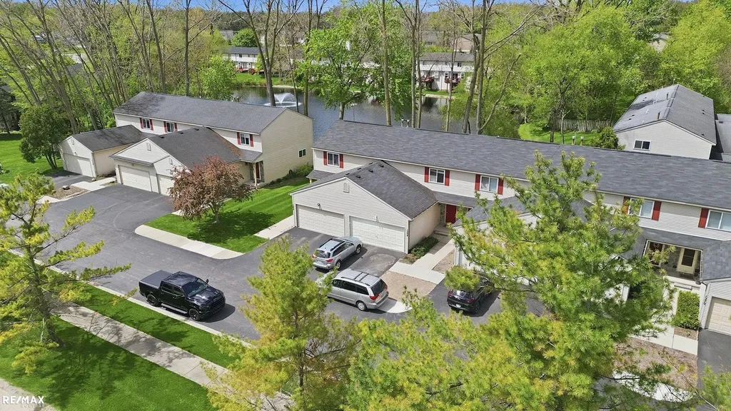 1288 Jay Street Waterford Charter Township MI 48327