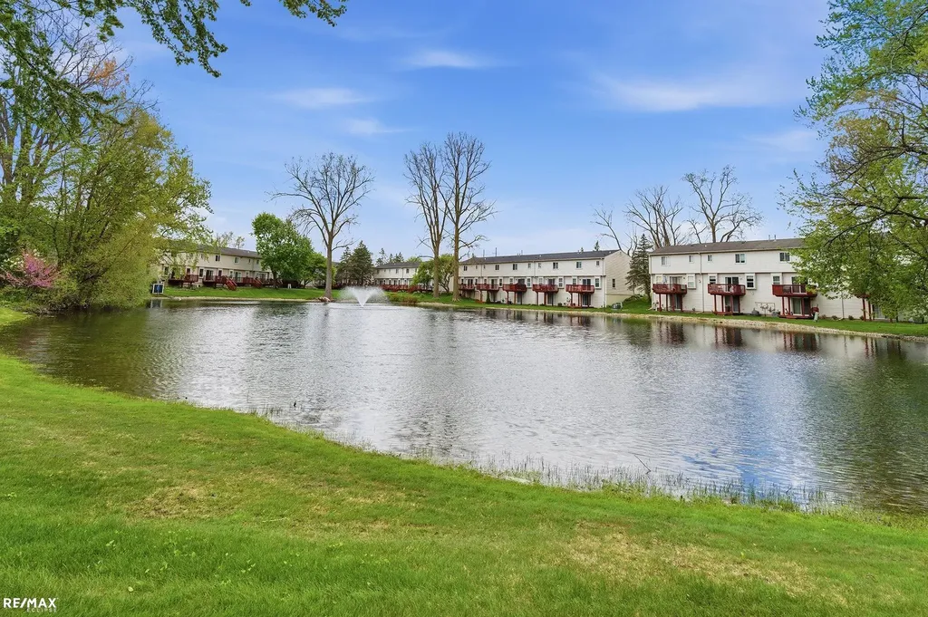 1288 Jay Street Waterford Charter Township MI 48327