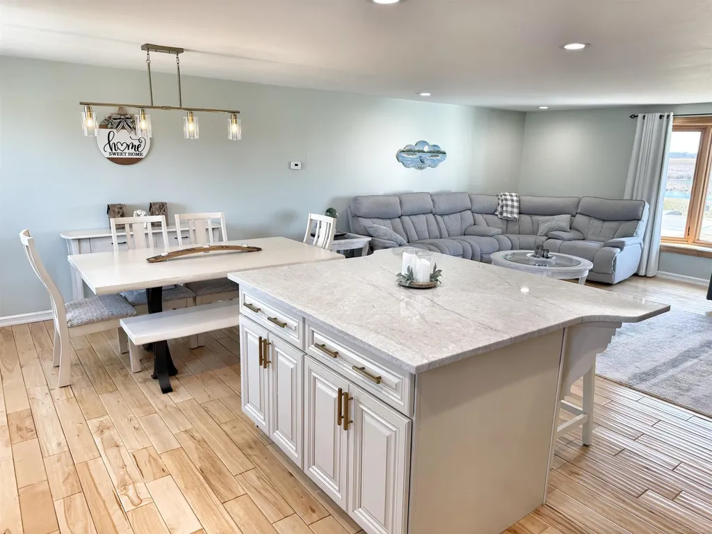 39228 Venetian Drive Harrison Charter Township MI 48045