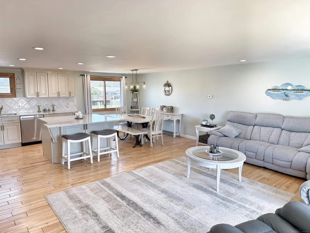 39228 Venetian Drive Harrison Charter Township MI 48045
