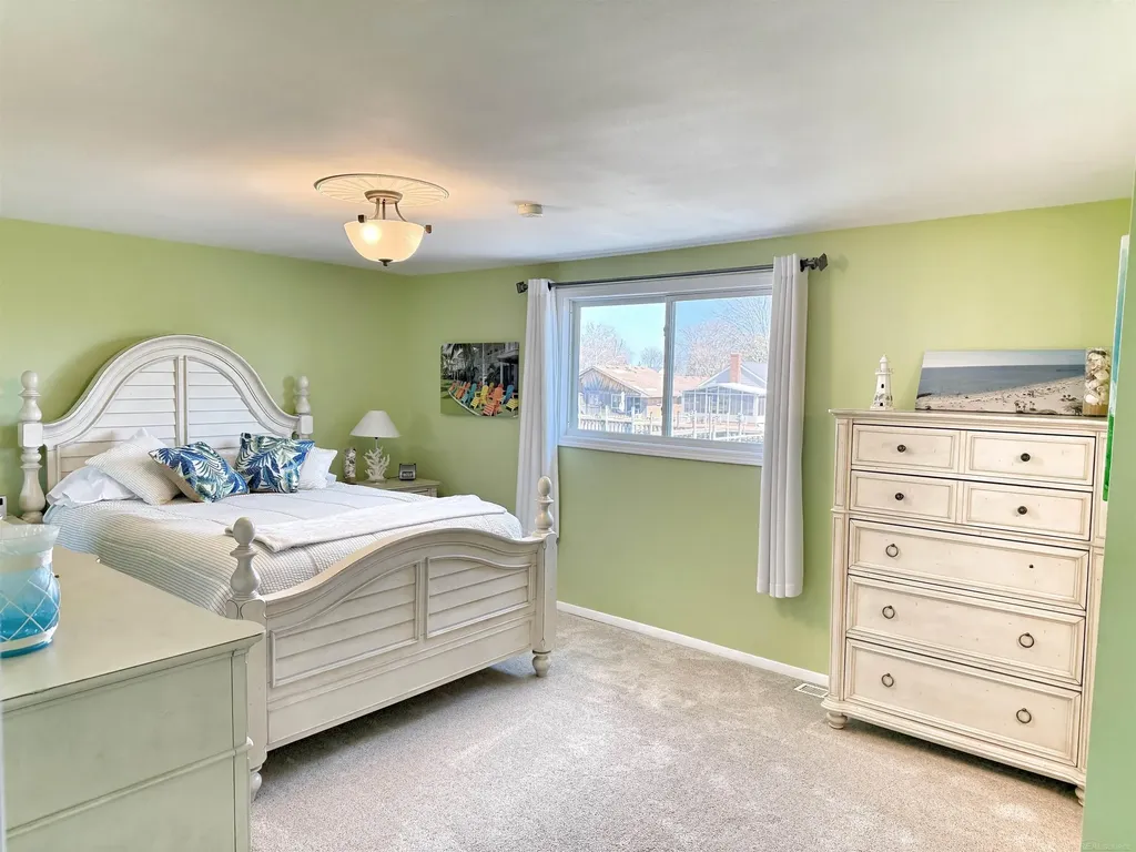 39228 Venetian Drive Harrison Charter Township MI 48045
