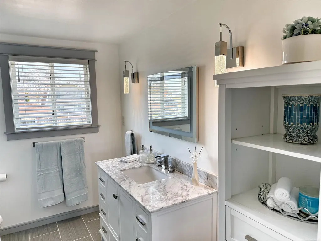 39228 Venetian Drive Harrison Charter Township MI 48045