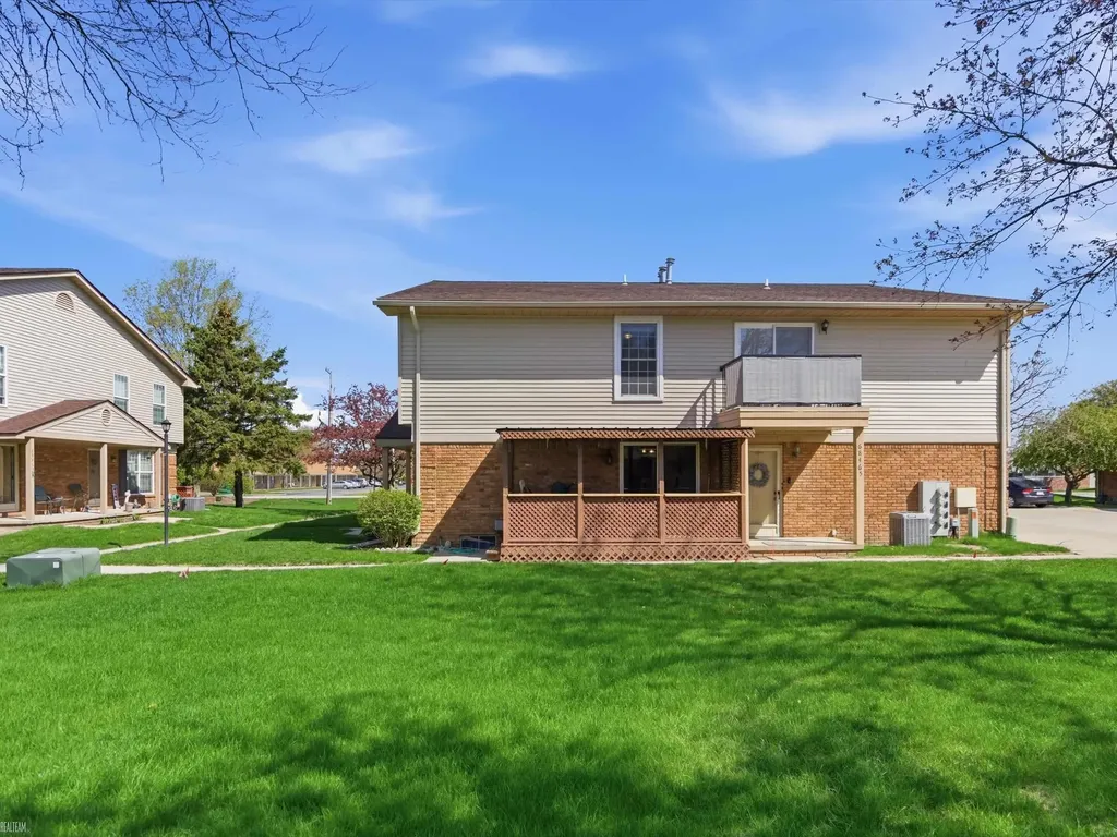 68463 Rosewood Lane Richmond City MI 48062