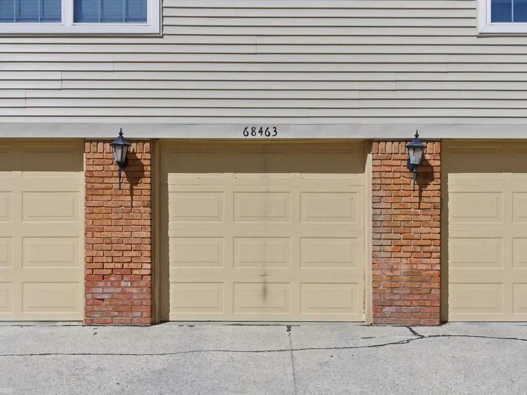 68463 Rosewood Lane Richmond City MI 48062