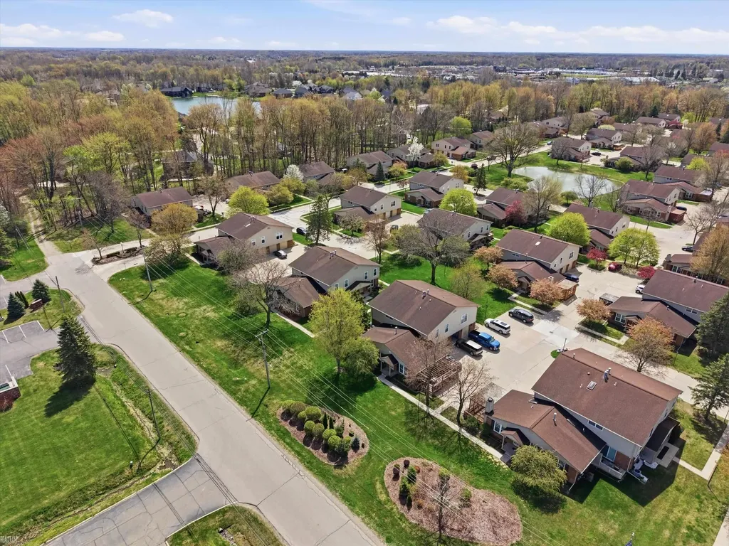 68463 Rosewood Lane Richmond City MI 48062