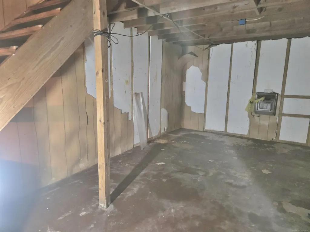 1915 W Garfild Road Grant Township MI 49446