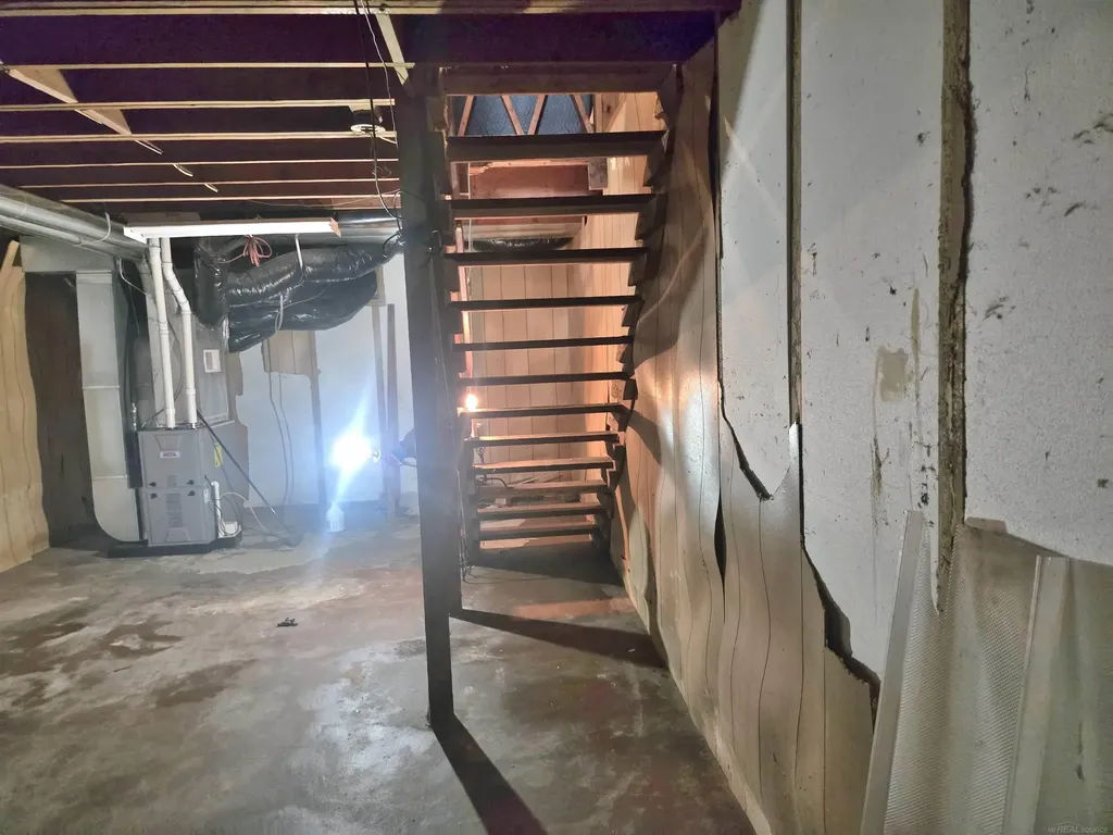 1915 W Garfild Road Grant Township MI 49446