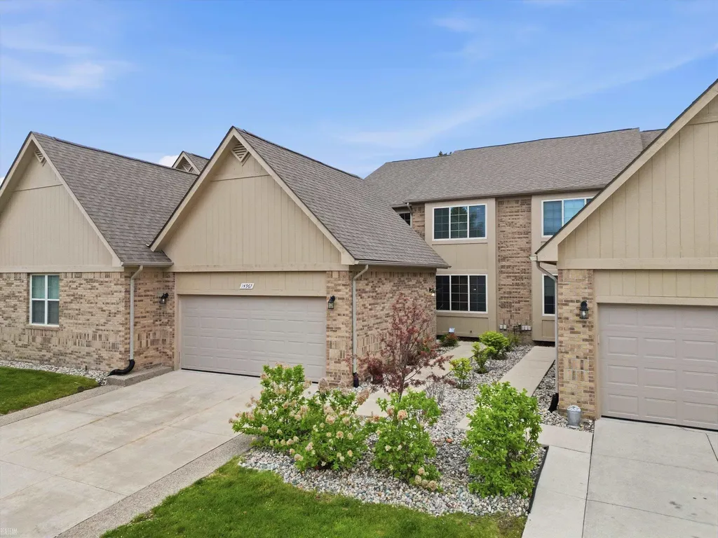 14967 Stoney Brook Drive Shelby Charter Township MI 48315