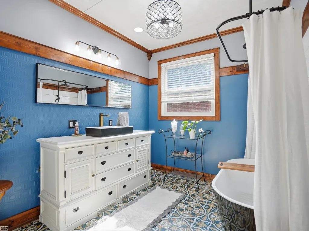 36531 N Pointe Drive New Baltimore City MI 48047